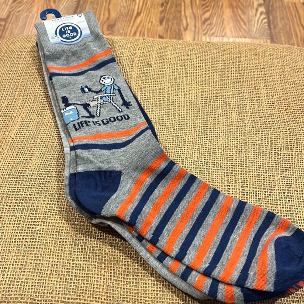 NWT Life is Good socks